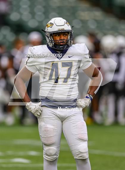 Thumbnail 2 in Lewisville vs. Keller (UIL 6A D1 Regional Playoff) photogallery.