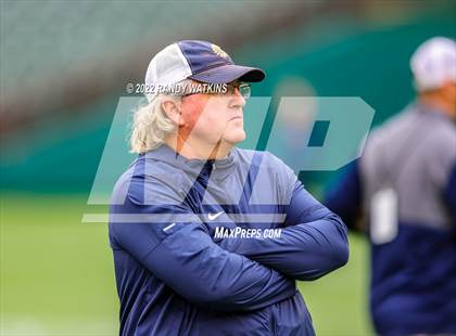 Thumbnail 2 in Lewisville vs. Keller (UIL 6A D1 Regional Playoff) photogallery.