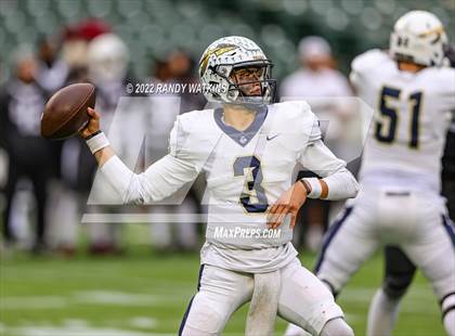 Thumbnail 1 in Lewisville vs. Keller (UIL 6A D1 Regional Playoff) photogallery.