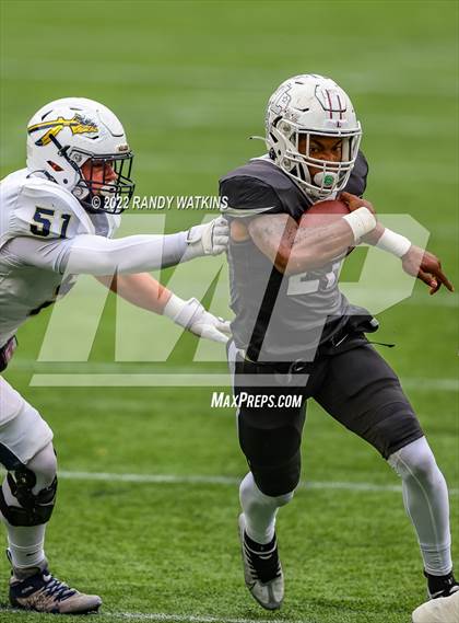 Thumbnail 2 in Lewisville vs. Keller (UIL 6A D1 Regional Playoff) photogallery.