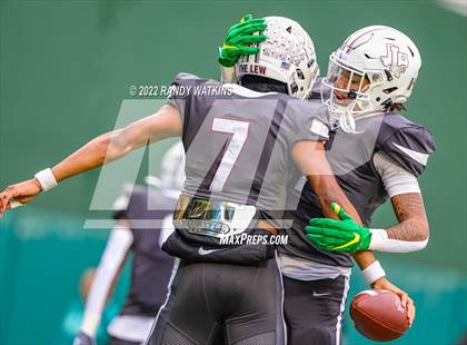 Thumbnail 3 in Lewisville vs. Keller (UIL 6A D1 Regional Playoff) photogallery.