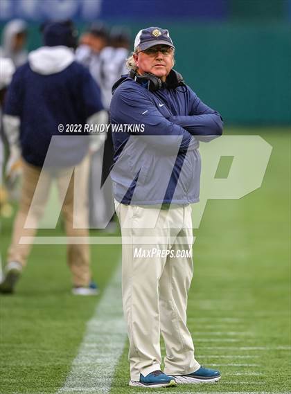 Thumbnail 3 in Lewisville vs. Keller (UIL 6A D1 Regional Playoff) photogallery.