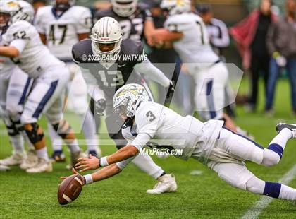Thumbnail 2 in Lewisville vs. Keller (UIL 6A D1 Regional Playoff) photogallery.