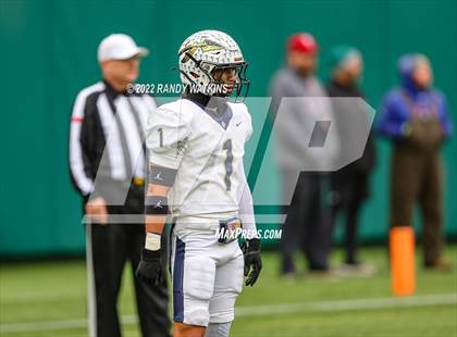 Thumbnail 3 in Lewisville vs. Keller (UIL 6A D1 Regional Playoff) photogallery.
