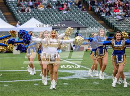 Thumbnail 3 in Lewisville vs. Keller (UIL 6A D1 Regional Playoff) photogallery.