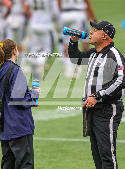 Thumbnail 2 in Lewisville vs. Keller (UIL 6A D1 Regional Playoff) photogallery.