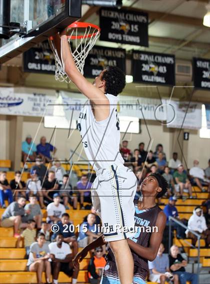 Thumbnail 3 in Hamilton Heights Christian Academy vs. Westtown (City of Palms Classic) photogallery.