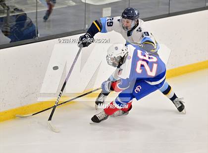 Thumbnail 2 in Valor Christian vs. Cherry Creek, CHSAA 5A Semifinals photogallery.