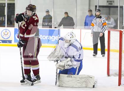 Thumbnail 3 in Gloucester Catholic @ Seton Hall Prep photogallery.