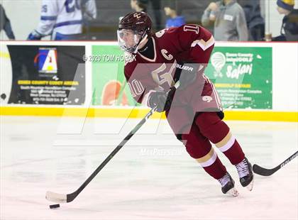 Thumbnail 3 in Gloucester Catholic @ Seton Hall Prep photogallery.