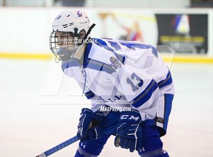 Thumbnail 1 in Gloucester Catholic @ Seton Hall Prep photogallery.