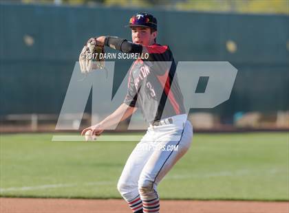 Thumbnail 3 in Chatfield vs. Thurston (Coach Bob Invitational) photogallery.