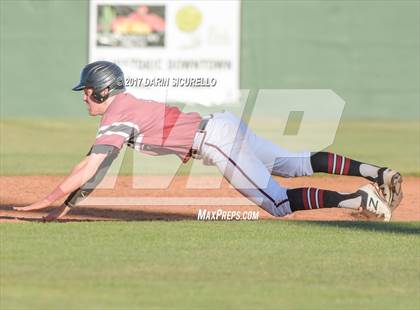Thumbnail 1 in Chatfield vs. Thurston (Coach Bob Invitational) photogallery.