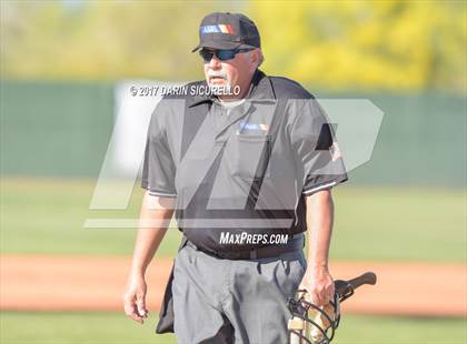 Thumbnail 3 in Chatfield vs. Thurston (Coach Bob Invitational) photogallery.