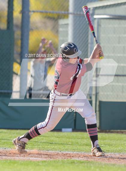 Thumbnail 2 in Chatfield vs. Thurston (Coach Bob Invitational) photogallery.