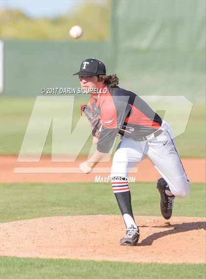 Thumbnail 3 in Chatfield vs. Thurston (Coach Bob Invitational) photogallery.