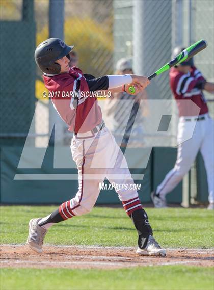 Thumbnail 3 in Chatfield vs. Thurston (Coach Bob Invitational) photogallery.