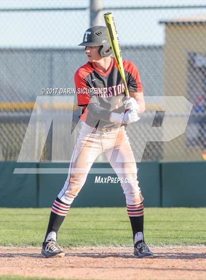Thumbnail 3 in Chatfield vs. Thurston (Coach Bob Invitational) photogallery.