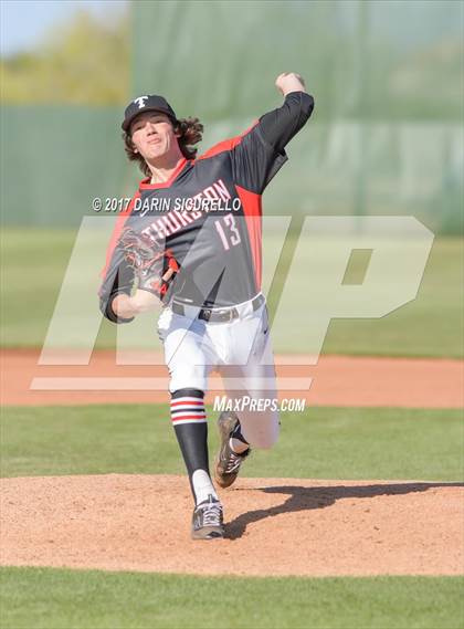 Thumbnail 3 in Chatfield vs. Thurston (Coach Bob Invitational) photogallery.