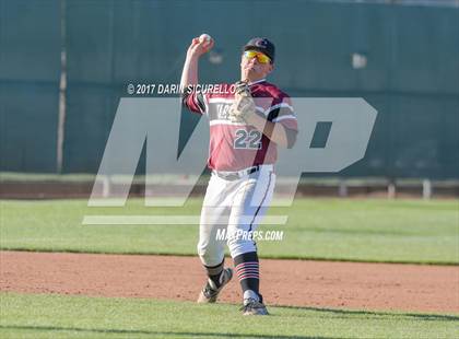 Thumbnail 1 in Chatfield vs. Thurston (Coach Bob Invitational) photogallery.