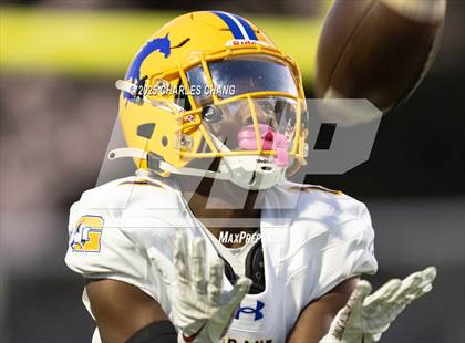 Thumbnail 3 in Grant @ Cardinal Newman photogallery.