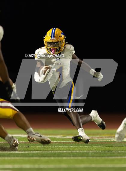 Thumbnail 1 in Grant @ Cardinal Newman photogallery.