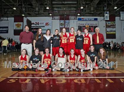 Thumbnail 2 in Pleasant Valley vs. Chico (CIF NS D2 Final) photogallery.