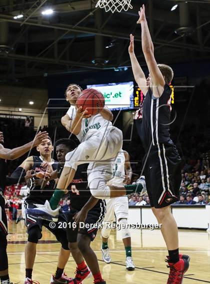 Thumbnail 2 in Eaglecrest vs Overland (CHSAA 5A Final) photogallery.