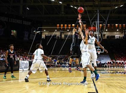 Thumbnail 1 in Eaglecrest vs Overland (CHSAA 5A Final) photogallery.