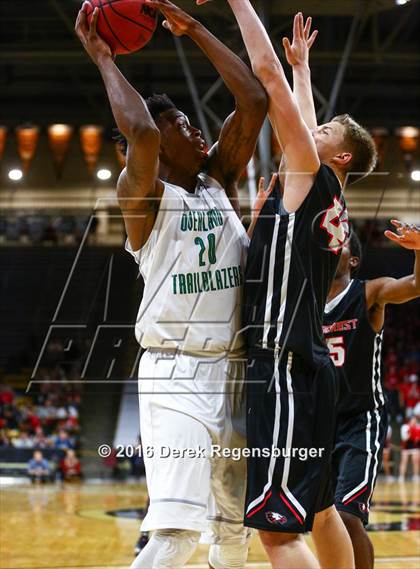 Thumbnail 2 in Eaglecrest vs Overland (CHSAA 5A Final) photogallery.