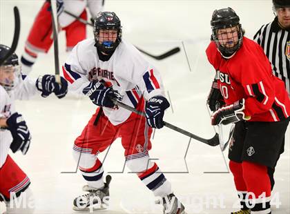 Thumbnail 2 in New Fairfield/Immaculate vs. Masuk (SCC-SWC D3 Semifinal) photogallery.