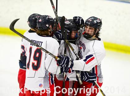 Thumbnail 3 in New Fairfield/Immaculate vs. Masuk (SCC-SWC D3 Semifinal) photogallery.