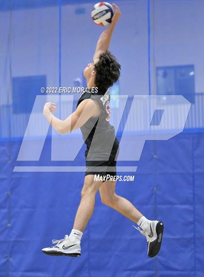 Thumbnail 3 in San Dieguito Academy vs Elsinore (West Coast Challenge) photogallery.