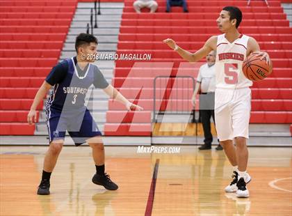 Thumbnail 2 in Pharr-San Juan-Alamo Southwest vs. Juarez-Lincoln photogallery.