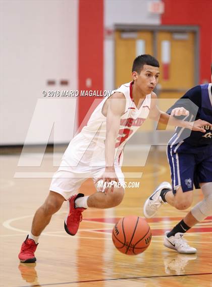Thumbnail 3 in Pharr-San Juan-Alamo Southwest vs. Juarez-Lincoln photogallery.