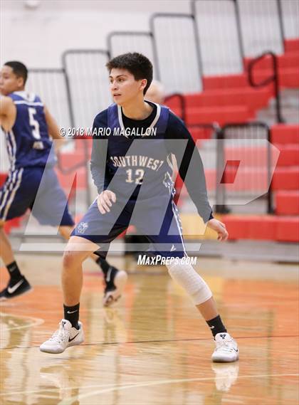 Thumbnail 3 in Pharr-San Juan-Alamo Southwest vs. Juarez-Lincoln photogallery.