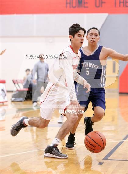 Thumbnail 3 in Pharr-San Juan-Alamo Southwest vs. Juarez-Lincoln photogallery.
