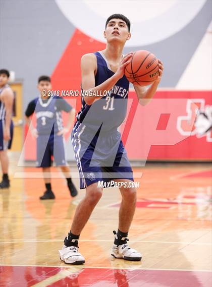Thumbnail 2 in Pharr-San Juan-Alamo Southwest vs. Juarez-Lincoln photogallery.