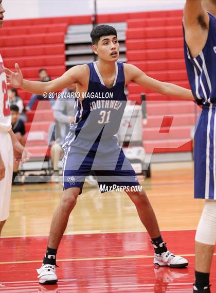 Thumbnail 1 in Pharr-San Juan-Alamo Southwest vs. Juarez-Lincoln photogallery.