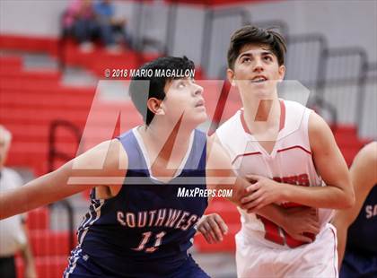 Thumbnail 3 in Pharr-San Juan-Alamo Southwest vs. Juarez-Lincoln photogallery.