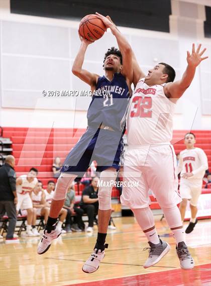 Thumbnail 1 in Pharr-San Juan-Alamo Southwest vs. Juarez-Lincoln photogallery.
