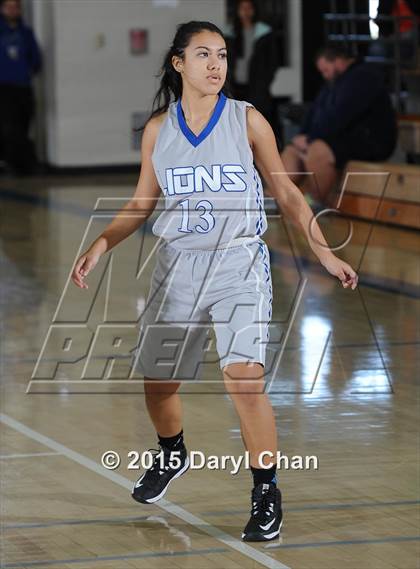 Thumbnail 3 in Cathedral City vs. Rancho Mirage (MaxPreps Holiday Classic) photogallery.