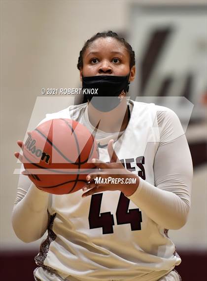 Thumbnail 3 in Perry @ Hamilton (AIA 6A Quarterfinal) photogallery.
