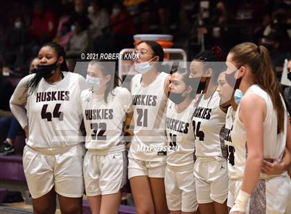 Thumbnail 3 in Perry @ Hamilton (AIA 6A Quarterfinal) photogallery.