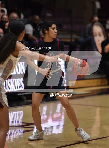 Thumbnail 3 in Perry @ Hamilton (AIA 6A Quarterfinal) photogallery.