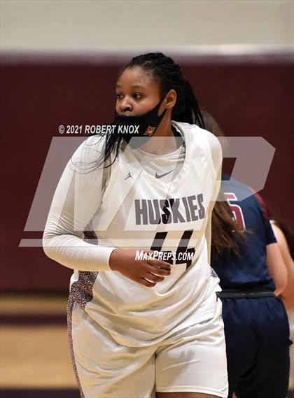 Thumbnail 1 in Perry @ Hamilton (AIA 6A Quarterfinal) photogallery.