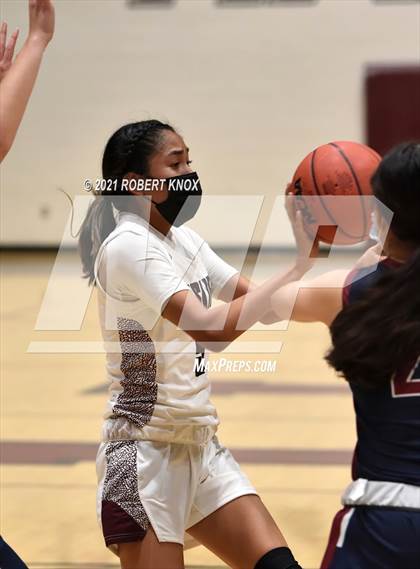 Thumbnail 2 in Perry @ Hamilton (AIA 6A Quarterfinal) photogallery.