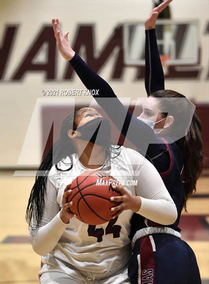 Thumbnail 1 in Perry @ Hamilton (AIA 6A Quarterfinal) photogallery.