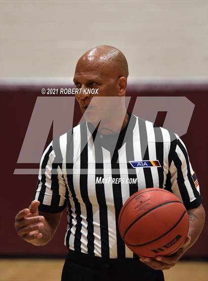 Thumbnail 1 in Perry @ Hamilton (AIA 6A Quarterfinal) photogallery.