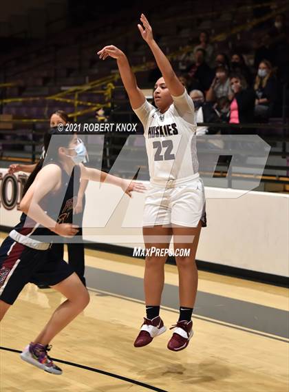 Thumbnail 3 in Perry @ Hamilton (AIA 6A Quarterfinal) photogallery.